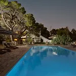 Aquarius 3*
