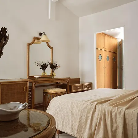 Aquarius 3* Vasilikí