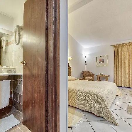 Hotel Aquarius 3*