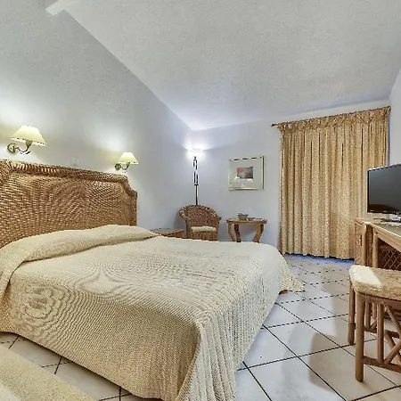 Hotel Aquarius Vasilikí